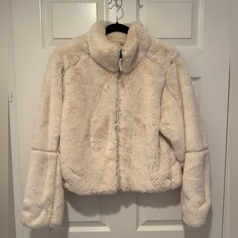 Patagonia Women's Lunar Frost Jacket